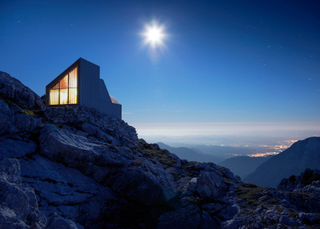 Illustration for article titled Finally, a Mountain Hut That Looks OK